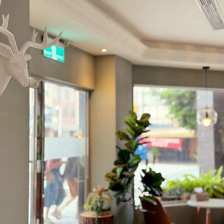 Finders Hotel Hualien Station Exterior photo
